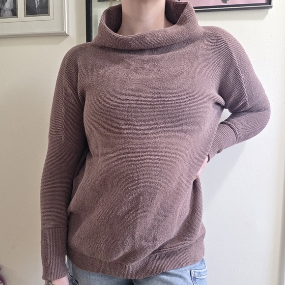 Free People Ottoman Slouchy Tunic Sweater in Nutmeg Oversized Knit - Picture 9 of 9